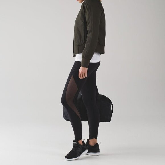 Lululemon Sole Training 7/8 Black Tight Leggings Sz 4 - Picture 1 of 10